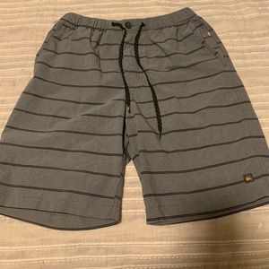Quiksilver Hybrid Shorts Lightly Worn (M)